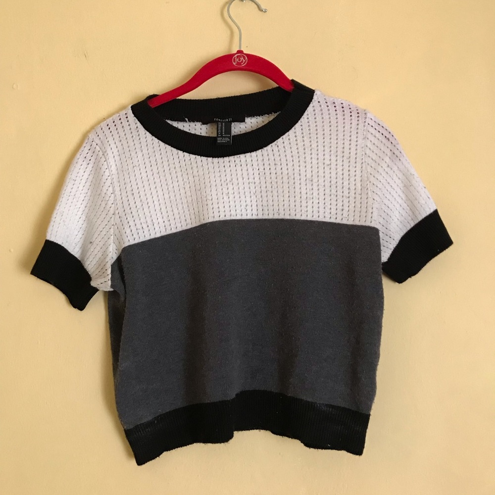 Crop top
